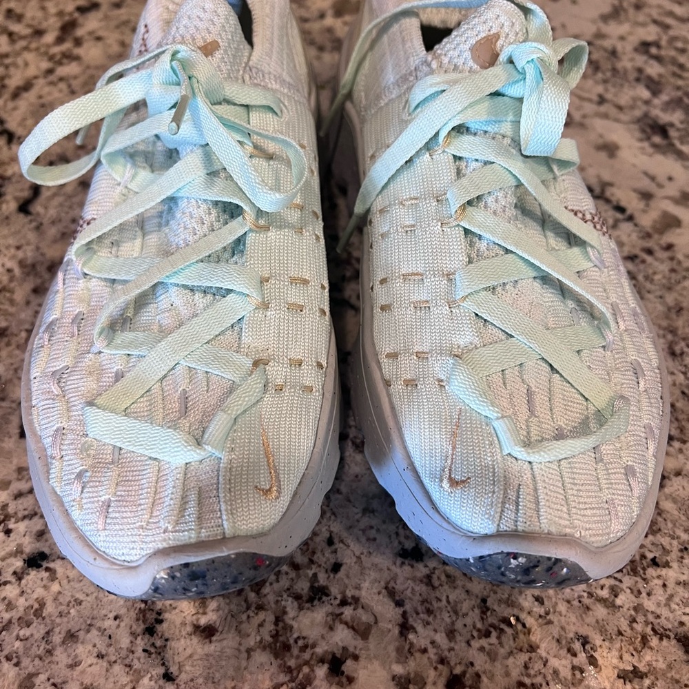 Nike Blue Athletic Shoes Low-Top Lace-Up - Picture 3 of 4